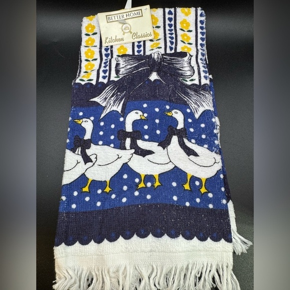 NOS Blue and White Kitchen Towel with Vintage 90’s Geese Design - Picture 1 of 5